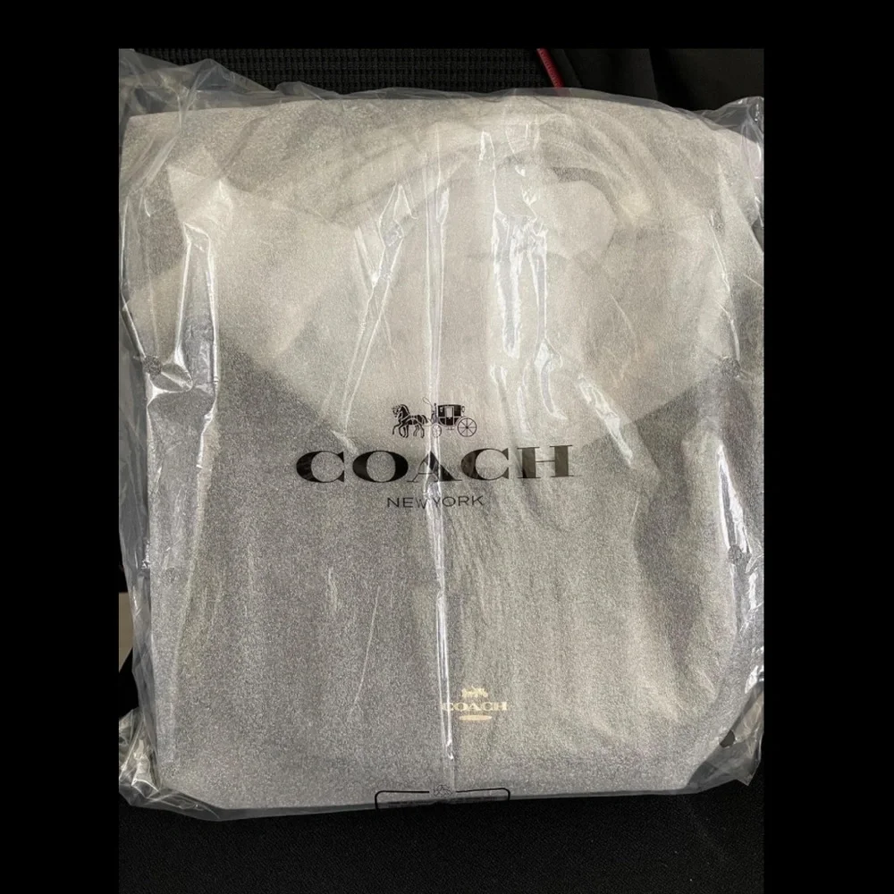 New Coach Black Jules Leather Hobo Bag with Gold Accents